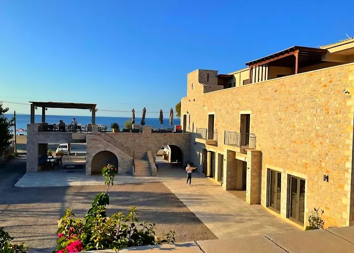 Margo Beach Hotel